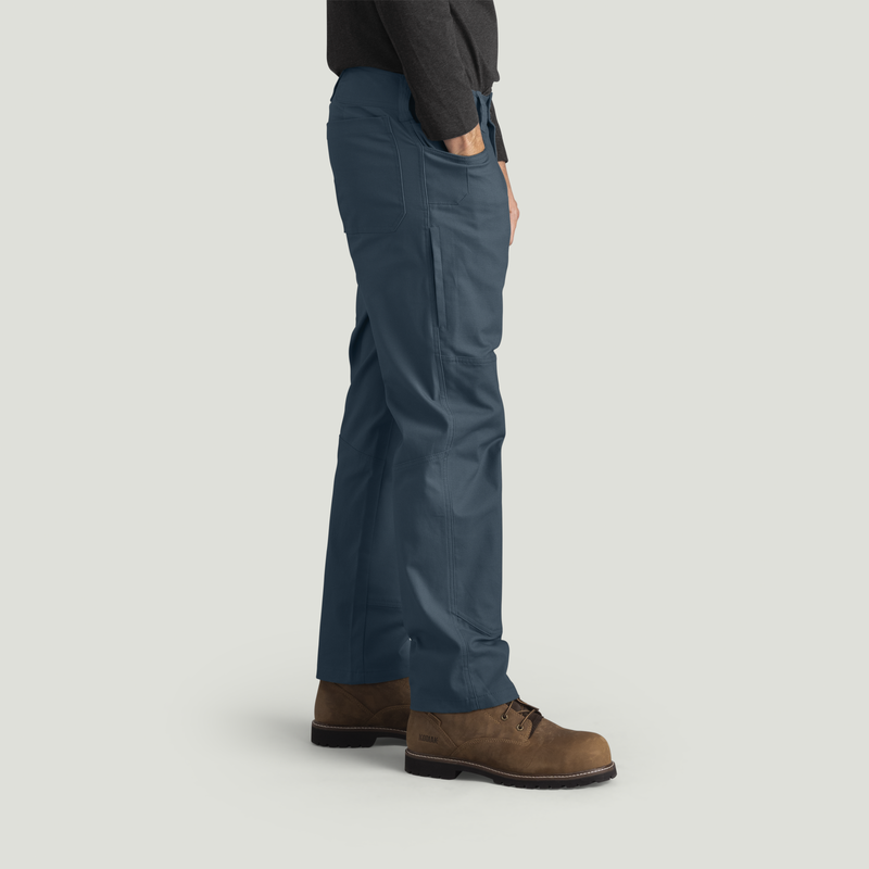 Men's Utility Cargo Pants image number 9