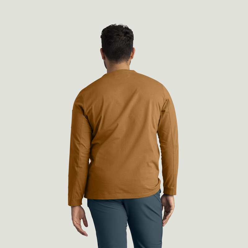 Men's Long Sleeve Midweight Performance Tee image number 11