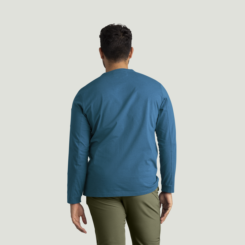 Men's Long Sleeve Midweight Performance Tee image number 12