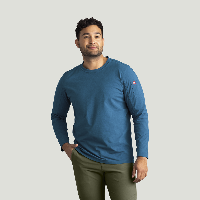 Men's Long Sleeve Midweight Performance Tee image number 10